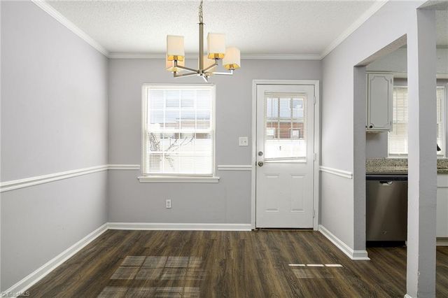424 Muirs Chapel Road, Greensboro, NC 27410