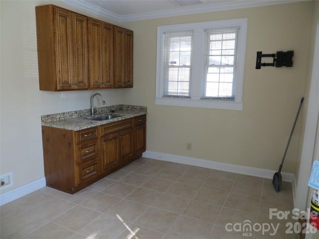 505 S Lafayette Street, Shelby, NC 28150