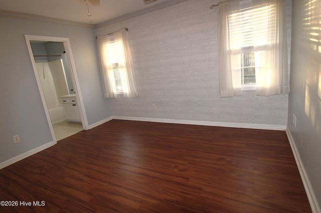 108 Foxlair Drive, Hubert, NC 28539