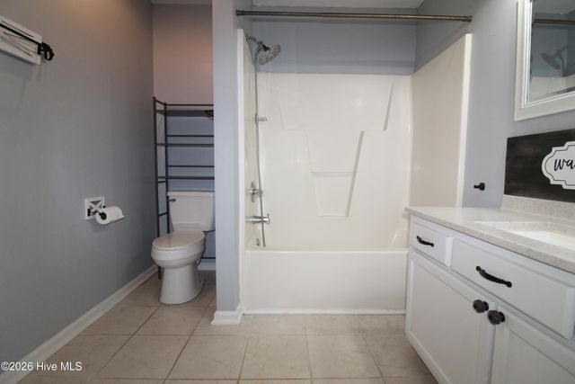 108 Foxlair Drive, Hubert, NC 28539