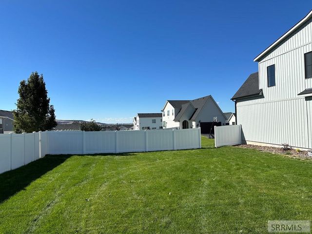 733 Rustic Road, Pocatello, ID 83201