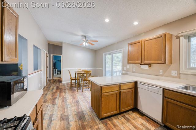 7557 Chilson Road, Pinckney, MI 48169