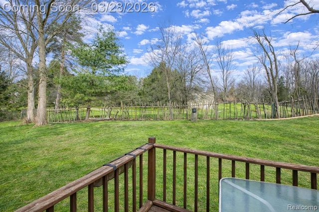 7557 Chilson Road, Pinckney, MI 48169