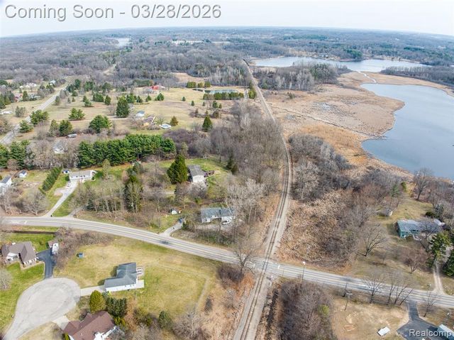 7557 Chilson Road, Pinckney, MI 48169