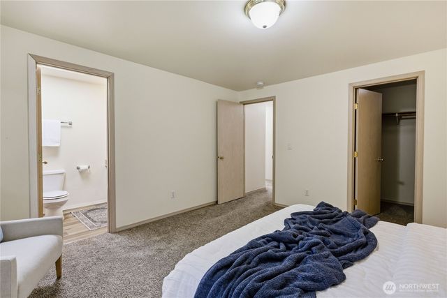 368 NW Grandstand Street, Bremerton, WA 98311