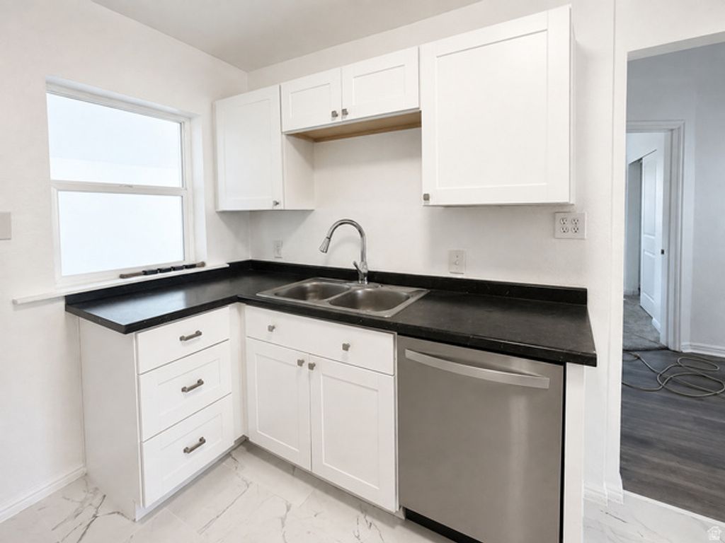 235 W INTERNATIONAL AVE, Tooele, UT 84074 — photo 3
