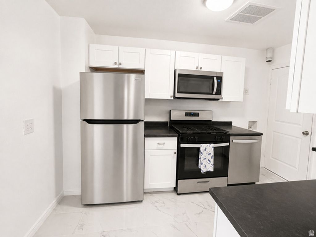 235 W INTERNATIONAL AVE, Tooele, UT 84074 — photo 5