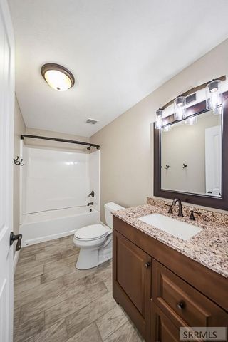 636 Gatehouse Lane, Idaho Falls, ID 83404