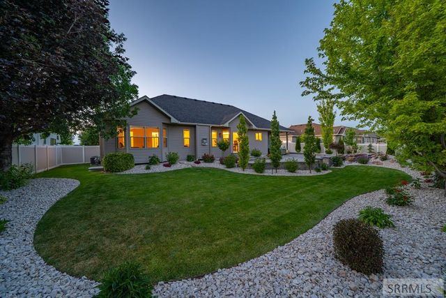 636 Gatehouse Lane, Idaho Falls, ID 83404