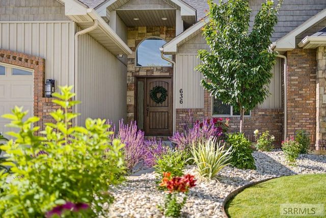 636 Gatehouse Lane, Idaho Falls, ID 83404