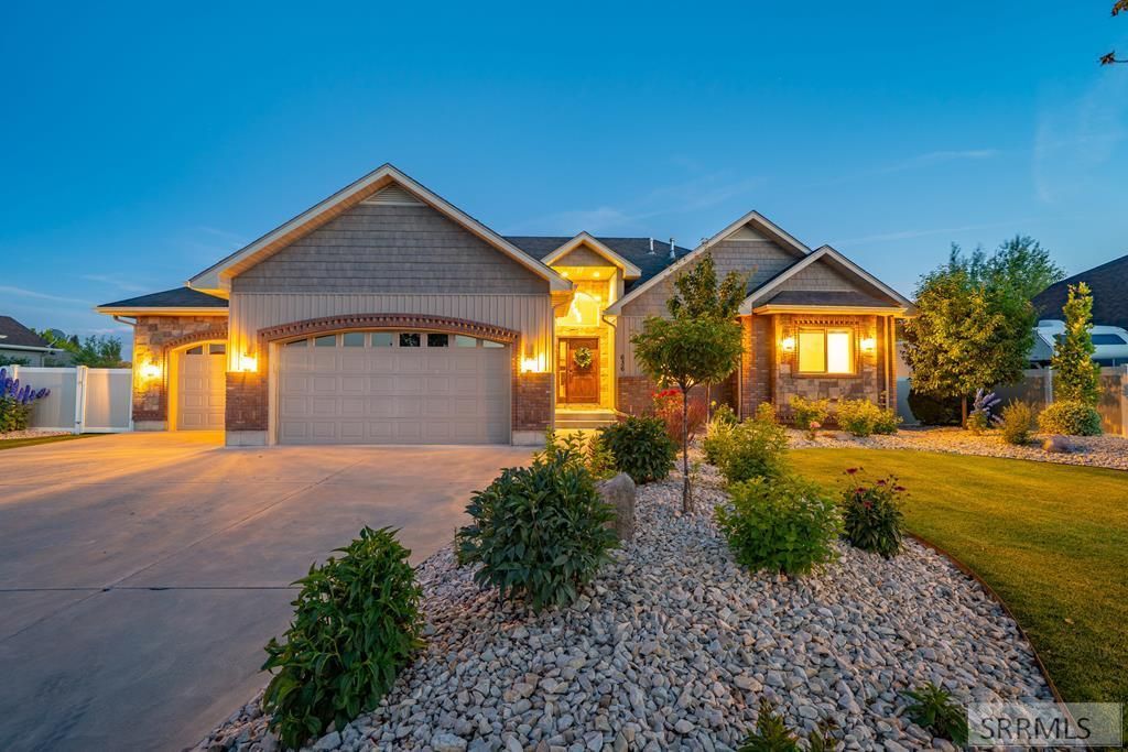 636 Gatehouse Lane, Idaho Falls, ID 83404