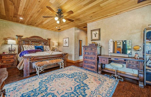 261 Dub Lane, Poolville, TX 76487