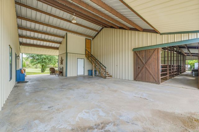 261 Dub Lane, Poolville, TX 76487
