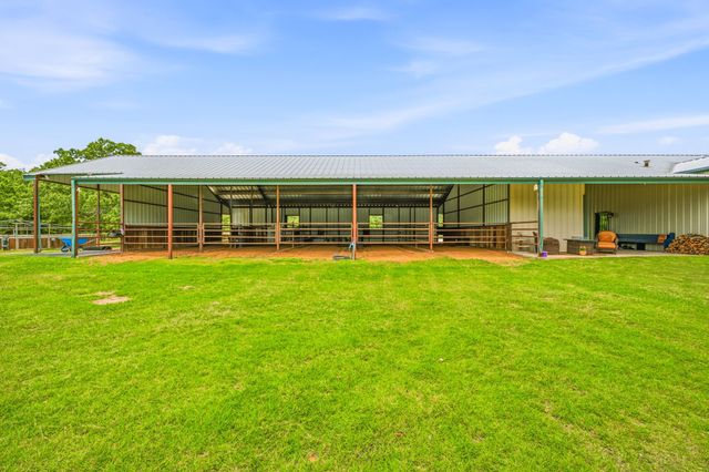 261 Dub Lane, Poolville, TX 76487