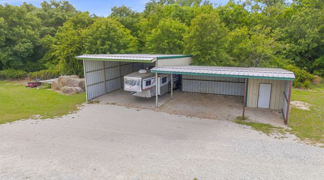 261 Dub Lane, Poolville, TX 76487