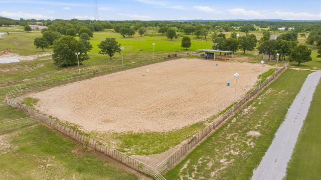 261 Dub Lane, Poolville, TX 76487