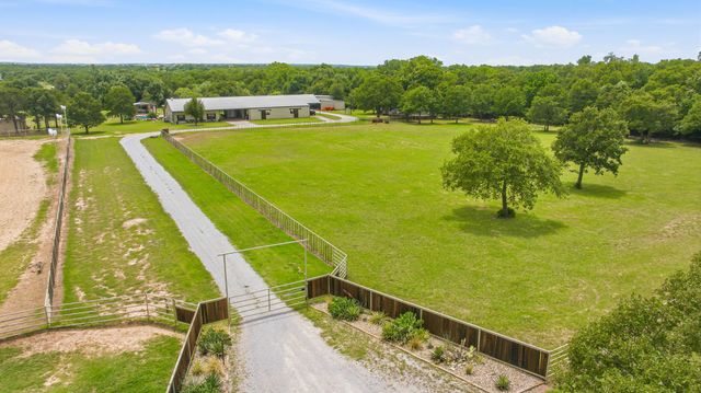 261 Dub Lane, Poolville, TX 76487