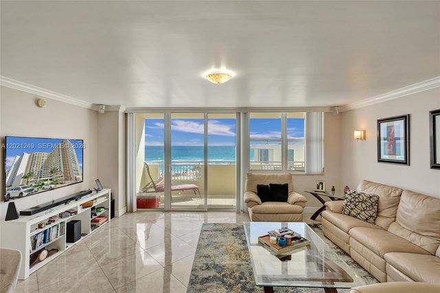 3180 S Ocean Dr 415, Hallandale Beach, FL 33009