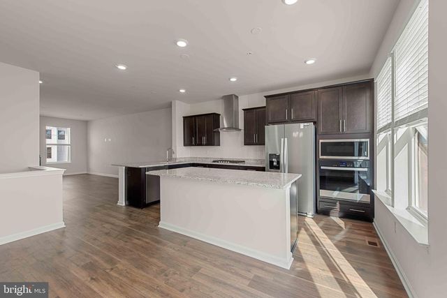 391 ENSEMBLE WAY, Frederick, MD 21701