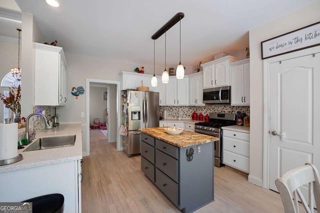 310 Oscar Way, Dallas, GA 30132