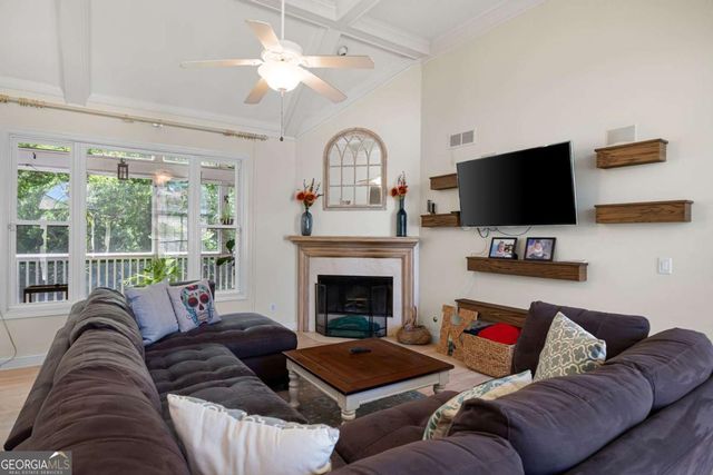 310 Oscar Way, Dallas, GA 30132