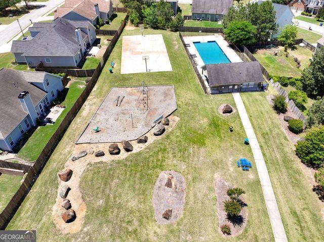 310 Oscar Way, Dallas, GA 30132