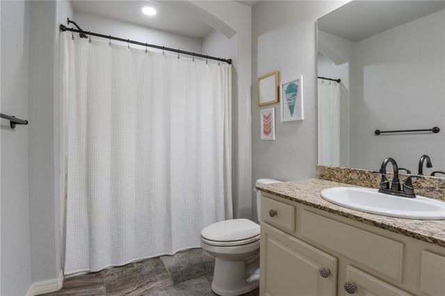 4313 W Murfield Drive, Rogers, AR 72758