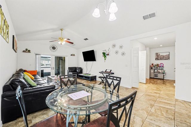 815 MONTGOMERY WAY, Davenport, FL 33897