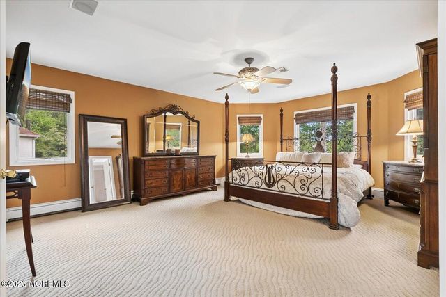 5 Martin Court, Manalapan, NJ 07726