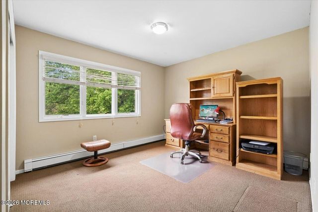 5 Martin Court, Manalapan, NJ 07726