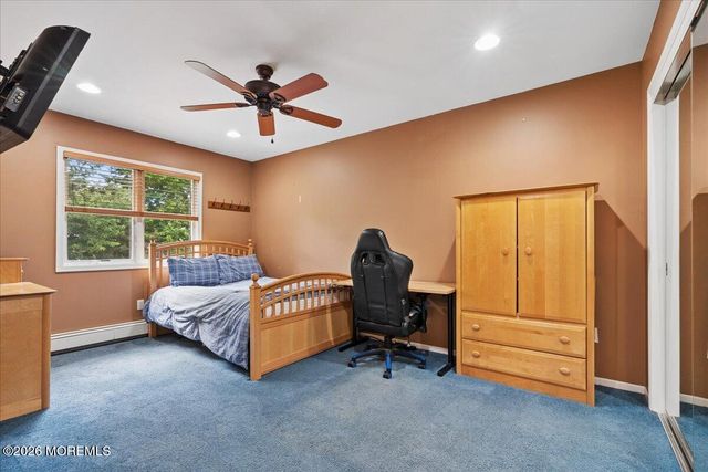 5 Martin Court, Manalapan, NJ 07726