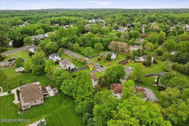 5 Martin Court, Manalapan, NJ 07726