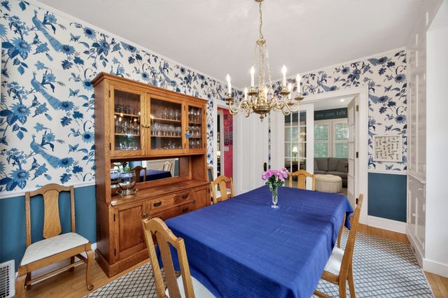 3220 John Lynde Road, Des Moines, IA 50312