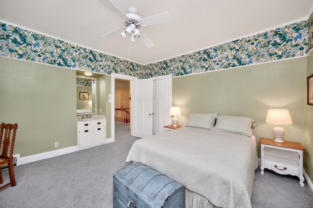3220 John Lynde Road, Des Moines, IA 50312