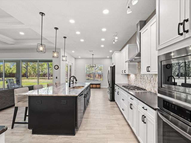 11981 ROBINA ROAD, Weeki Wachee, FL 34614