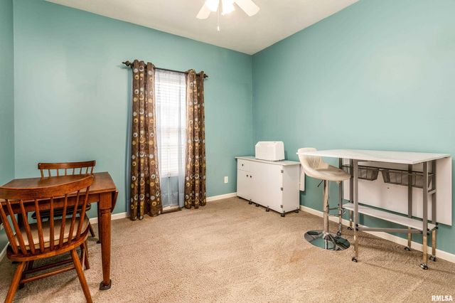 315 EVERGREEN Trail, Herrin, IL 62948