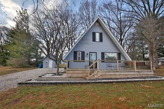 568 Clover Drive, Edwardsville, IL 62025