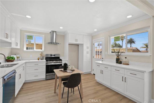 634 E Bonnie Brae Court, Ontario, CA 91764
