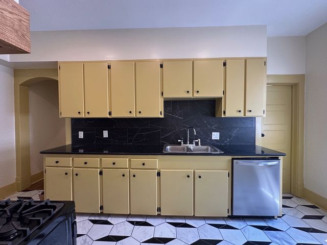 4910 Victor Street 1, Dallas, TX 75214