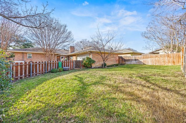 405 Valley Glen Drive, Richardson, TX 75080