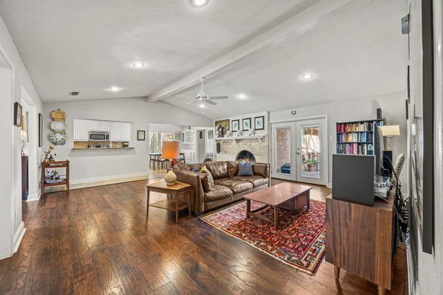 405 Valley Glen Drive, Richardson, TX 75080