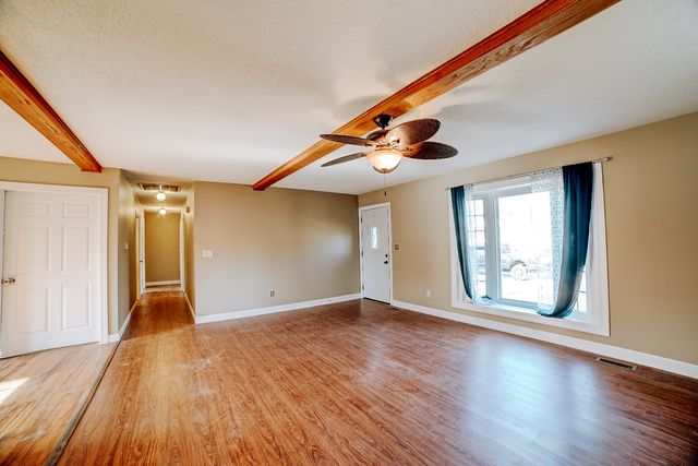 503 W Park Avenue, Watseka, IL 60970