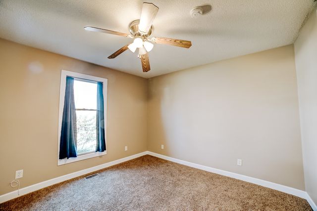 503 W Park Avenue, Watseka, IL 60970