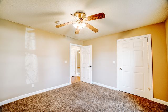 503 W Park Avenue, Watseka, IL 60970