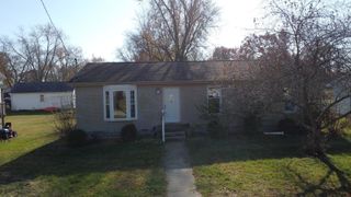 503 W Park Avenue, Watseka, IL 60970