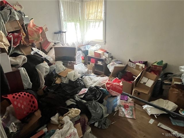 15 Allendale Road, Cheektowaga, NY 14215