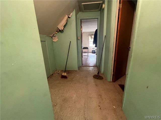 15 Allendale Road, Cheektowaga, NY 14215