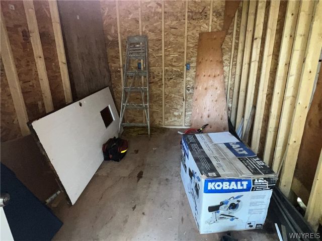 15 Allendale Road, Cheektowaga, NY 14215