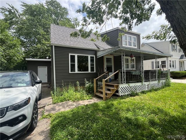 15 Allendale Road, Cheektowaga, NY 14215