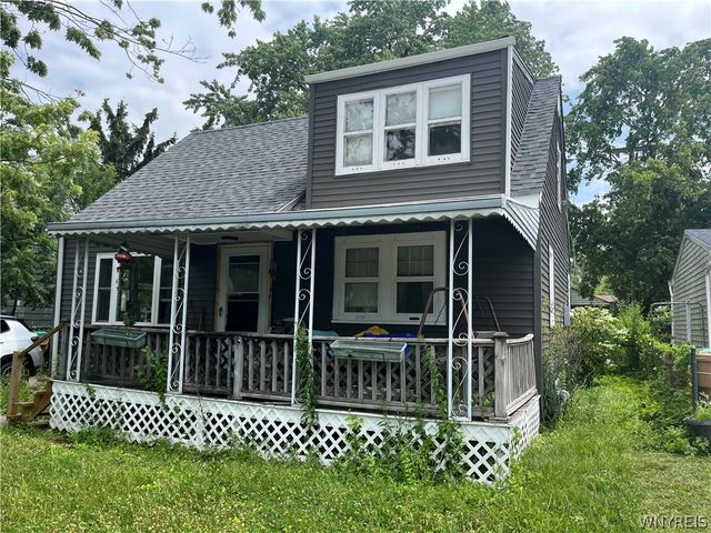 15 Allendale Road, Cheektowaga, NY 14215